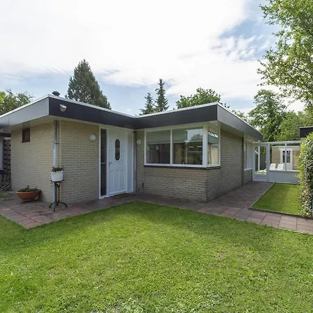Holiday home Pleasant With Roof Terrace